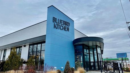 Bluebird Kitchen in Bellmore takes over the old