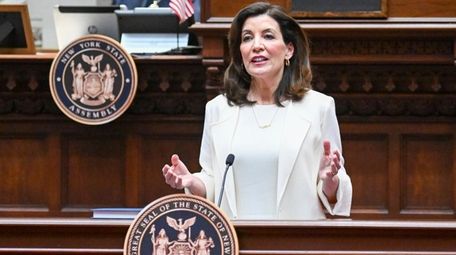 Gov. Kathy Hochul in her first State of