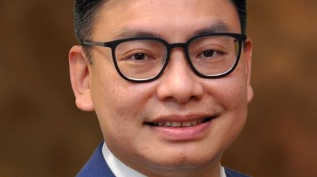 Dr. Alan Wong takes over as chief medical
