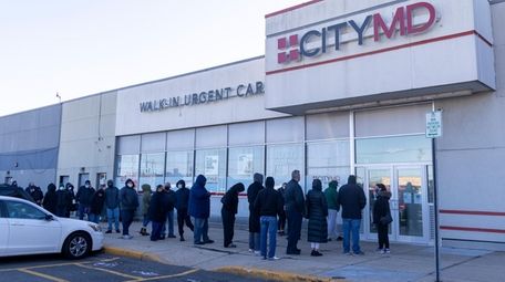 Long lines for COVID testing outside of CityMD