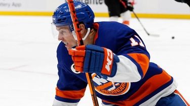 Zach Parise of the Islanders reacts after third
