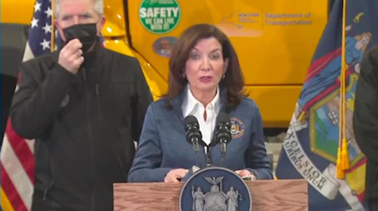 Gov. Kathy Hochul's mandate requires people to wear