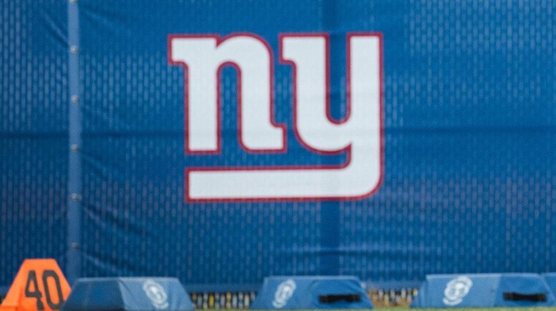 LI�s Brandon Brown named Giants assistant general manager LI�s Brandon Brown named Giants assistant general manager