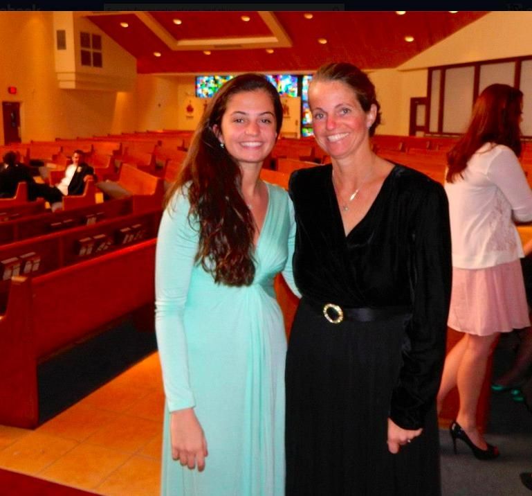 Anne Gassner with daughter Olivia Gassner, 17. We