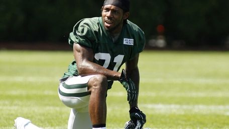 Antonio Cromartie An Unlikely Mentor For Younger Players Dealing