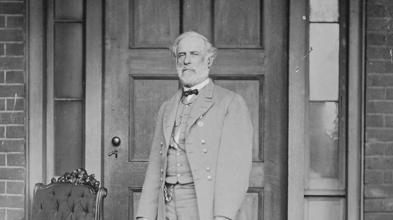 Mathew Brady bio captures Civil War photographer | Newsday