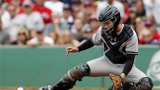 Yankees catcher J.R. Murphy waits for a throw