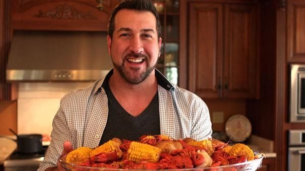 Joey Fatone hosts