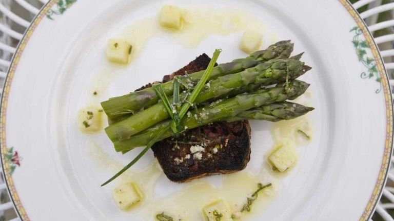 Comtesse Therese Bistro in Aquebogue sources many ingredients