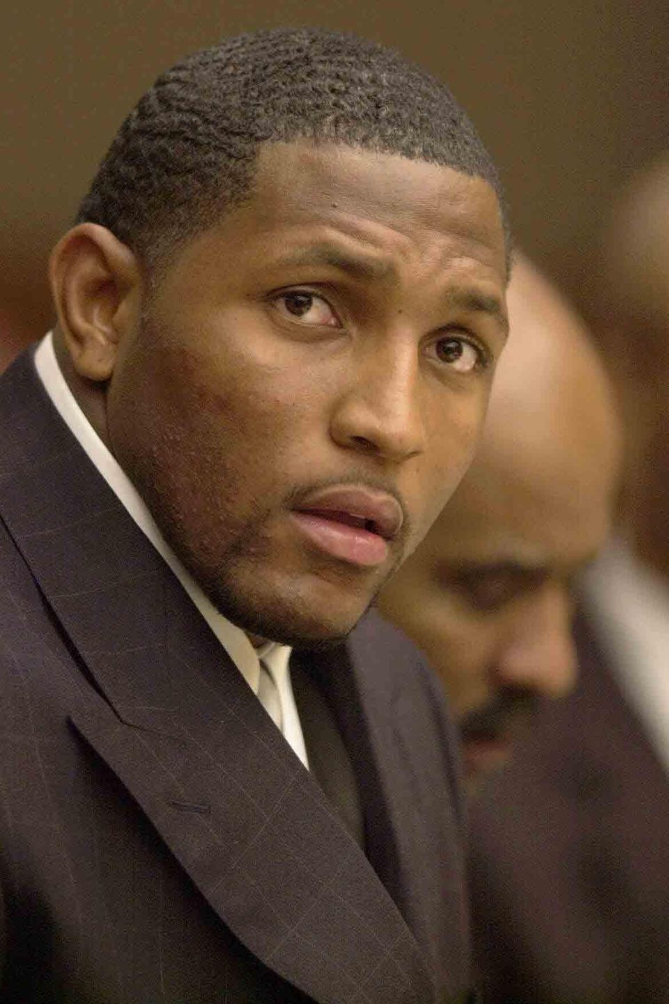 LEWIS QUESTIONED IN MURDER Super Bowl XXXIV Ray