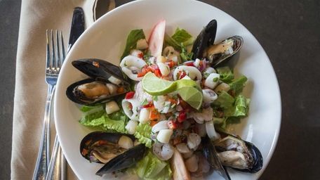 Corazon de Cuba Restaurant in Long Beach serves