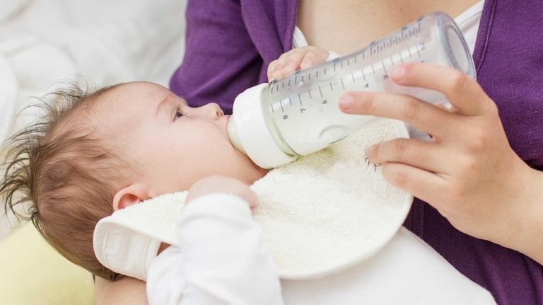 The 2014 Chicco Late Night Feeding Survey found