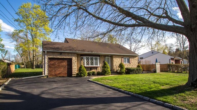 This house at 5 Berard Blvd., Oakdale, a