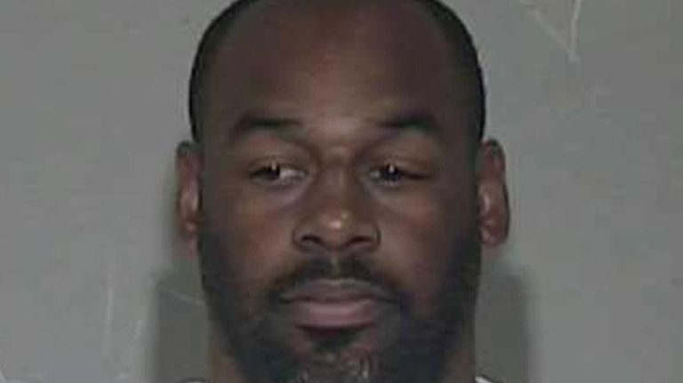 Former NFL quarterback Donovan McNabb served a one-day