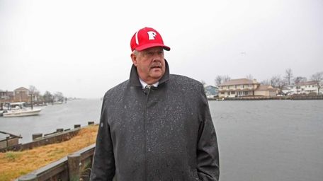 Freeport Mayor Robert Kennedy says a new water